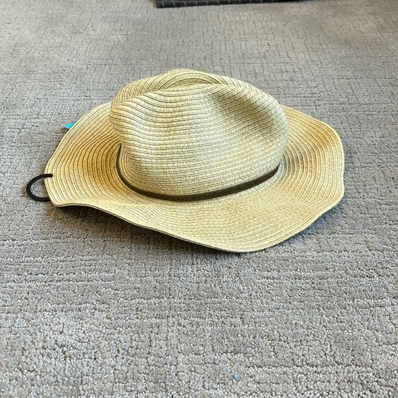 Brand new Seafolly straw sunhat. - Picture 10 of 13